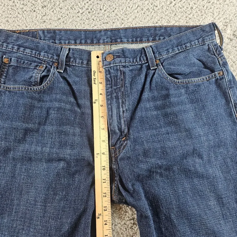 Levis no holes